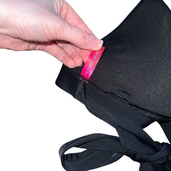 VICTORIA SECRET Black Essential Push Up Halter Bikini Top Size B Cup - Picture 4 of 8